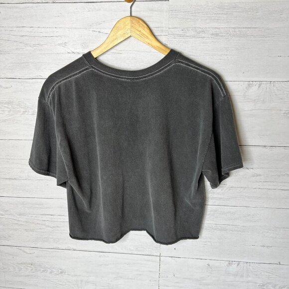 Full Tilt T Shirt Womens SZ Medium Dark Gray Nashville Tennessee Guitar Cropped - Picture 8 of 11